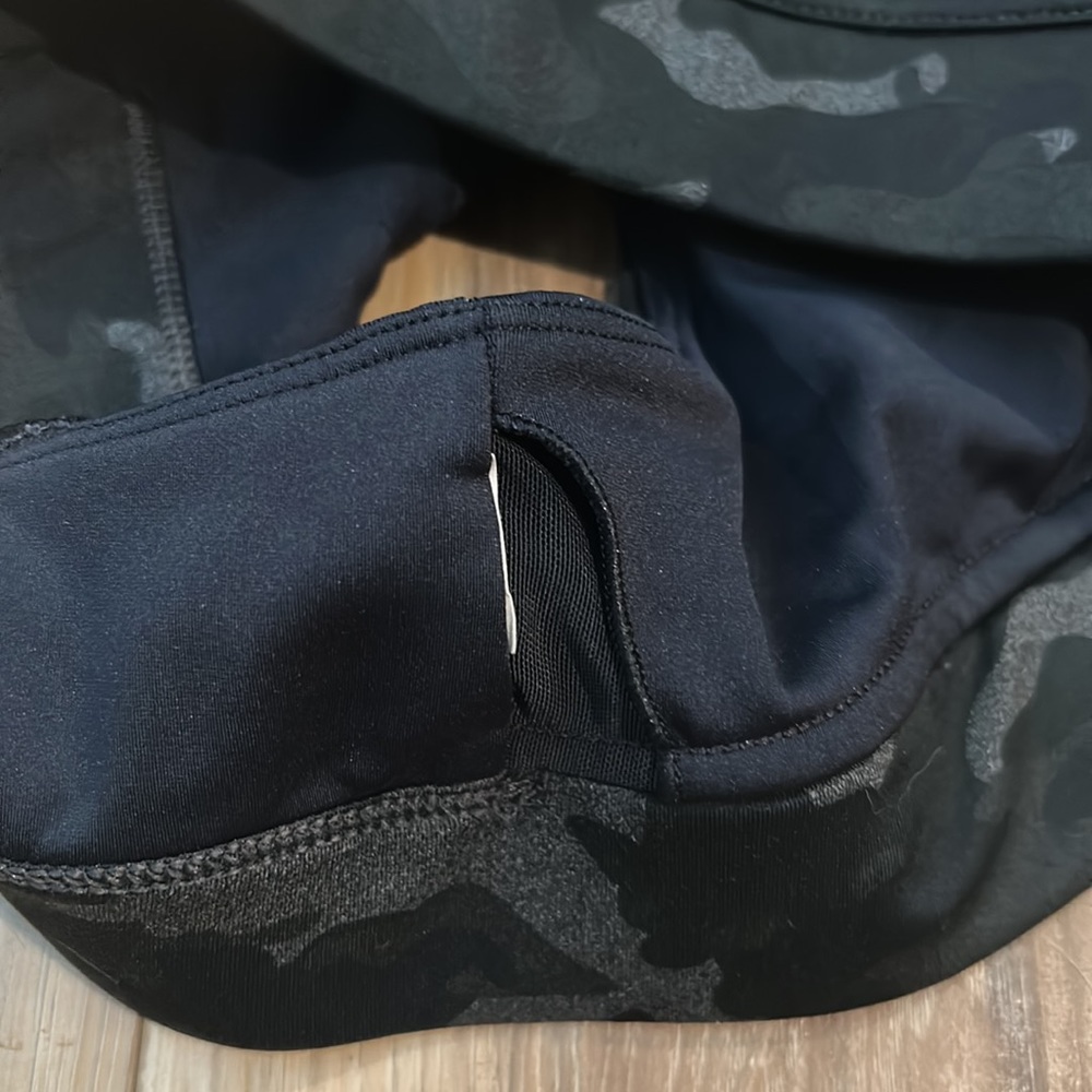 Fabletics Sports Bra - Picture 3 of 3